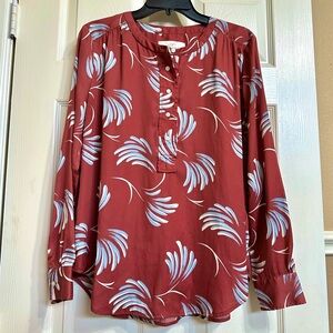 LOFT Printed Shirt Size M ♥️